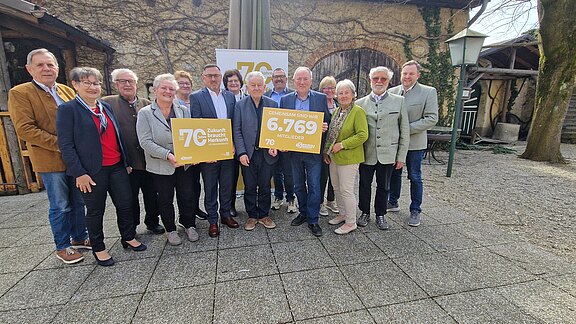 Bez_Vorstand_m.LO.Pühringer.Strategiegespr.253.26.jpg  
